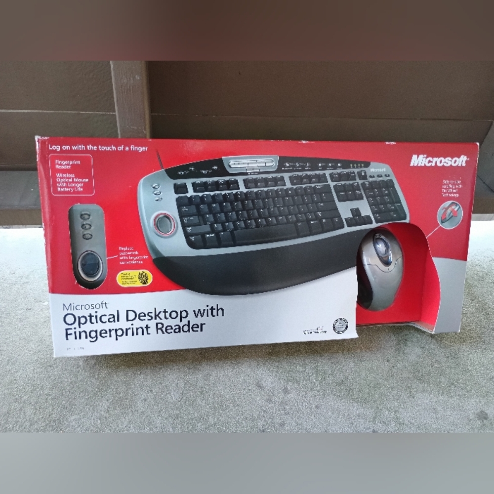 Microsoft Optical Desktop with Fingerprint Reader - Black and Gray Brand New Sea